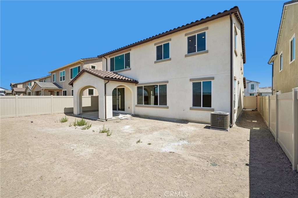 8541 Tamarack Avenue Property Photo 39