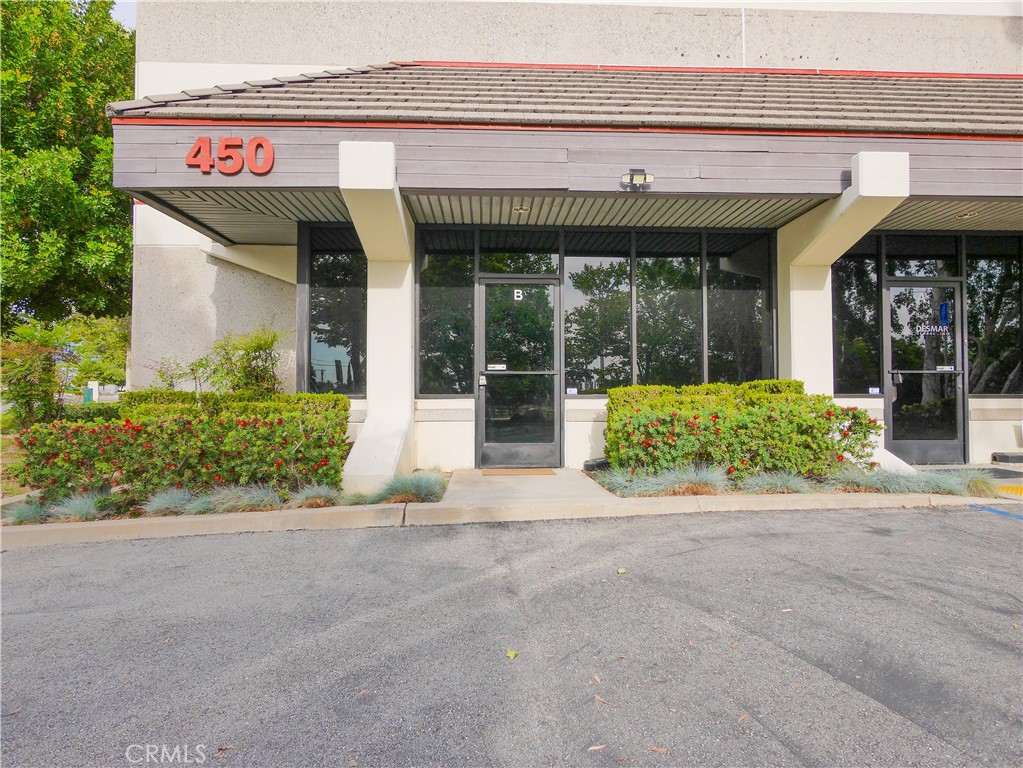 450 S Lone Hill B Property Photo 1