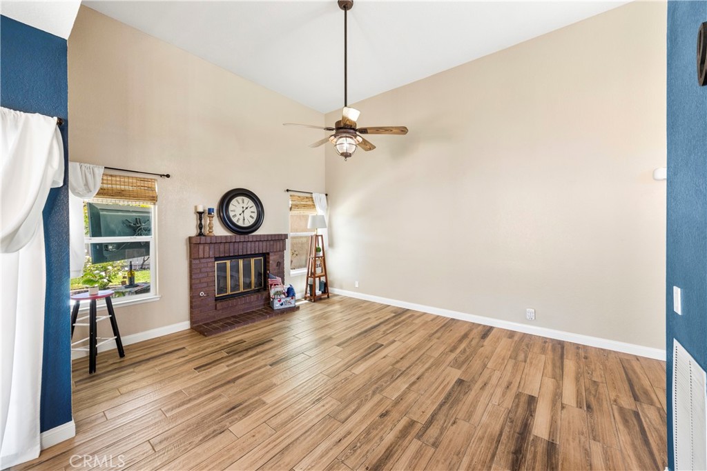 1344 Brookside Court Property Photo 7