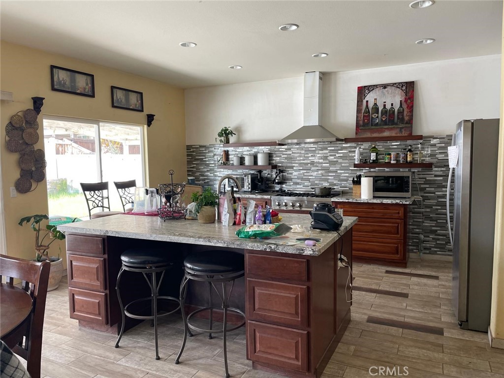 13526 Coolwater Property Photo 3