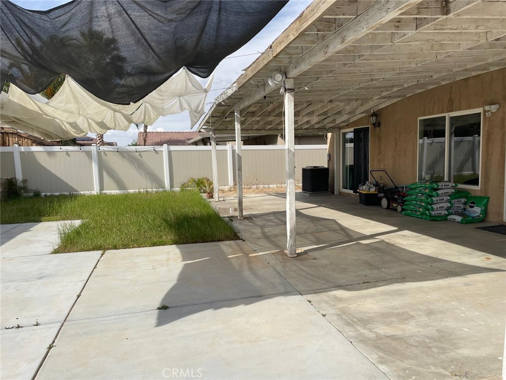 13526 Coolwater Property Photo 5