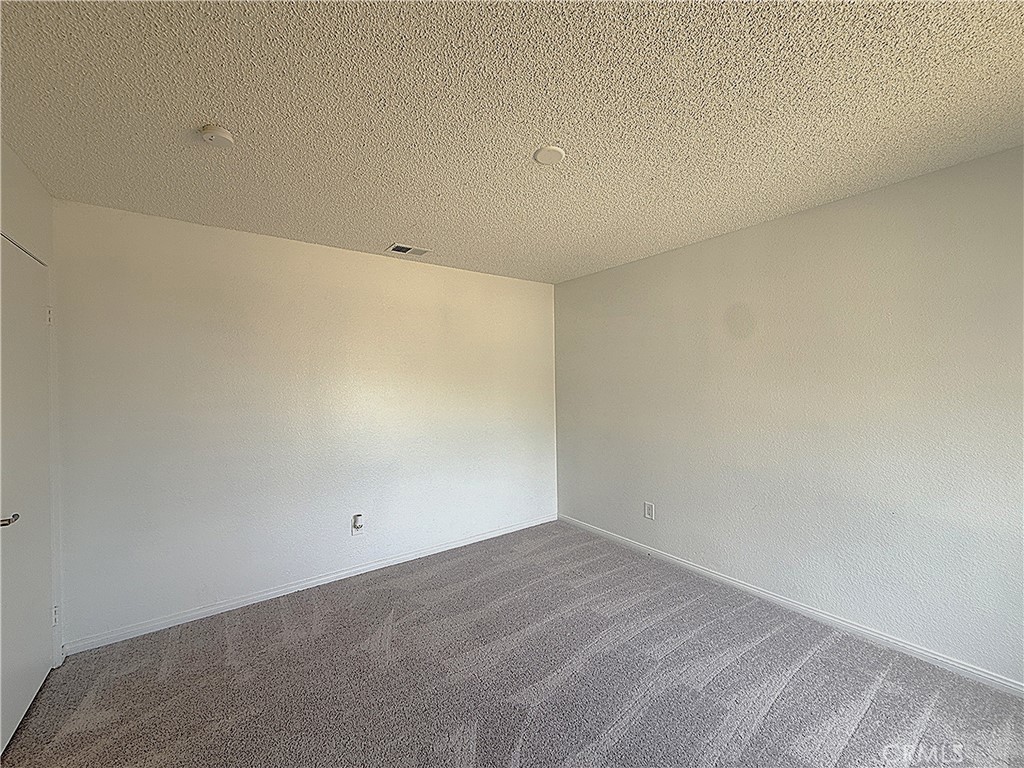 4328 Whitney Drive Property Photo 9