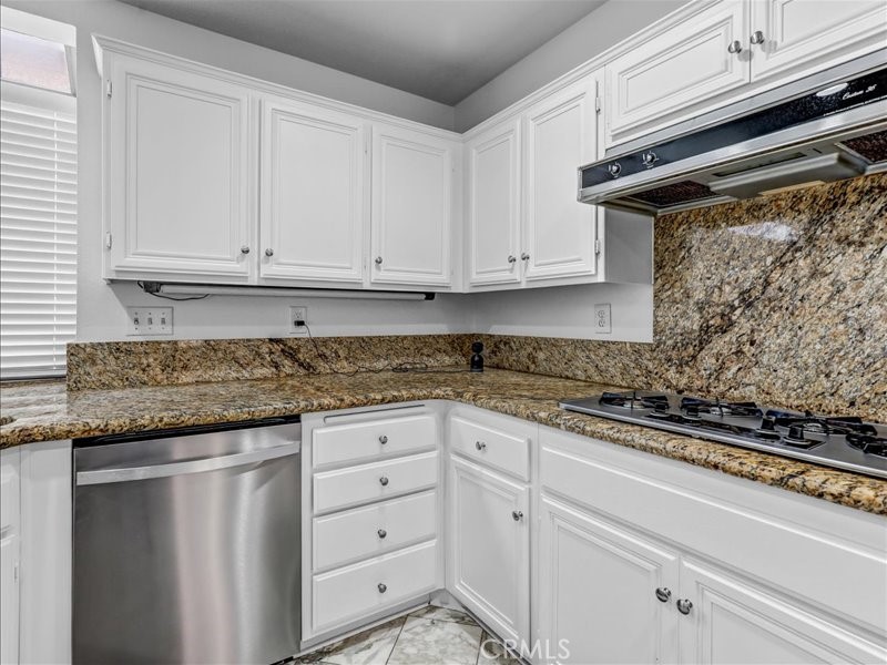 14053 Lemoli Property Photo 8