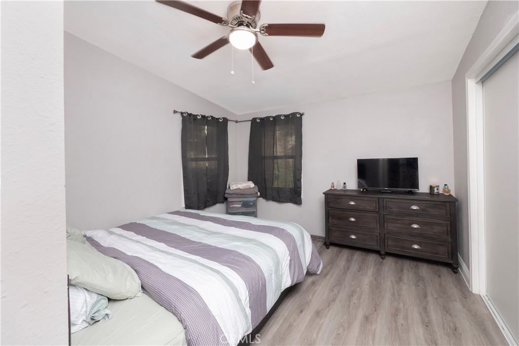 18839 Deer Trail Property Photo 27