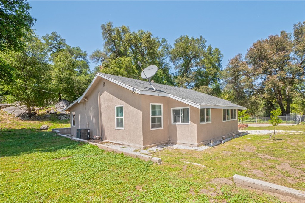 18839 Deer Trail Property Photo 43