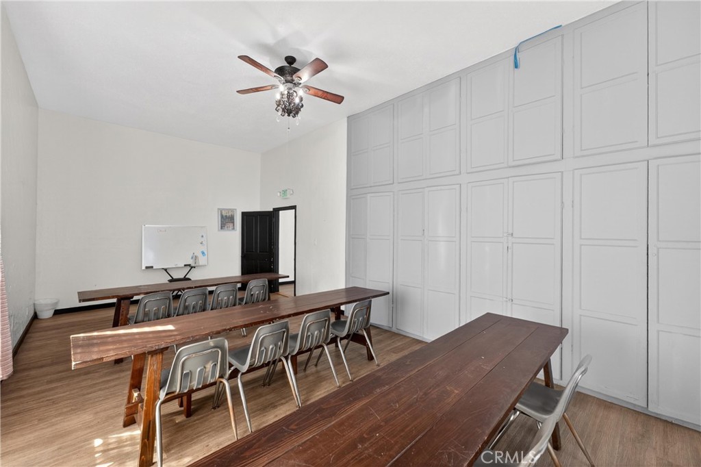 7101 Menlo Property Photo 32