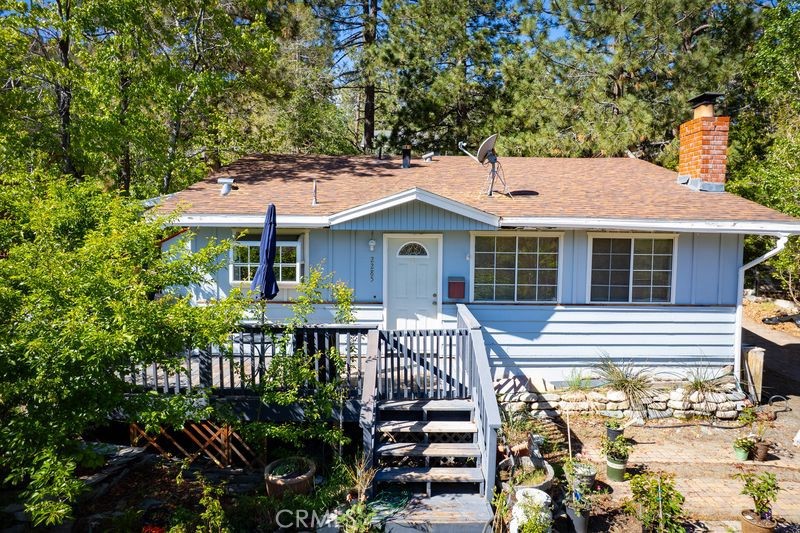 2285 Lausanne Drive Property Photo 1