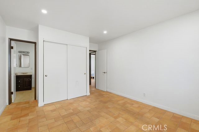 2285 Lausanne Drive Property Photo 9