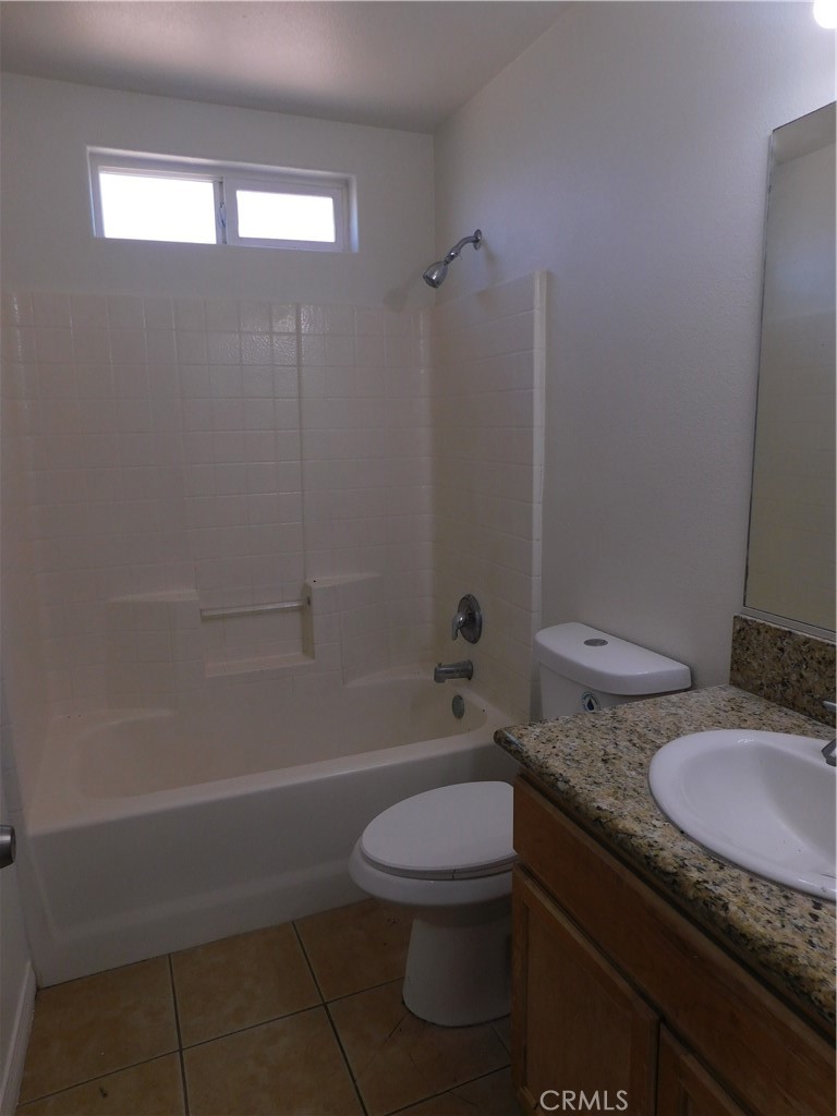 8560 Eucalyptus Property Photo 12