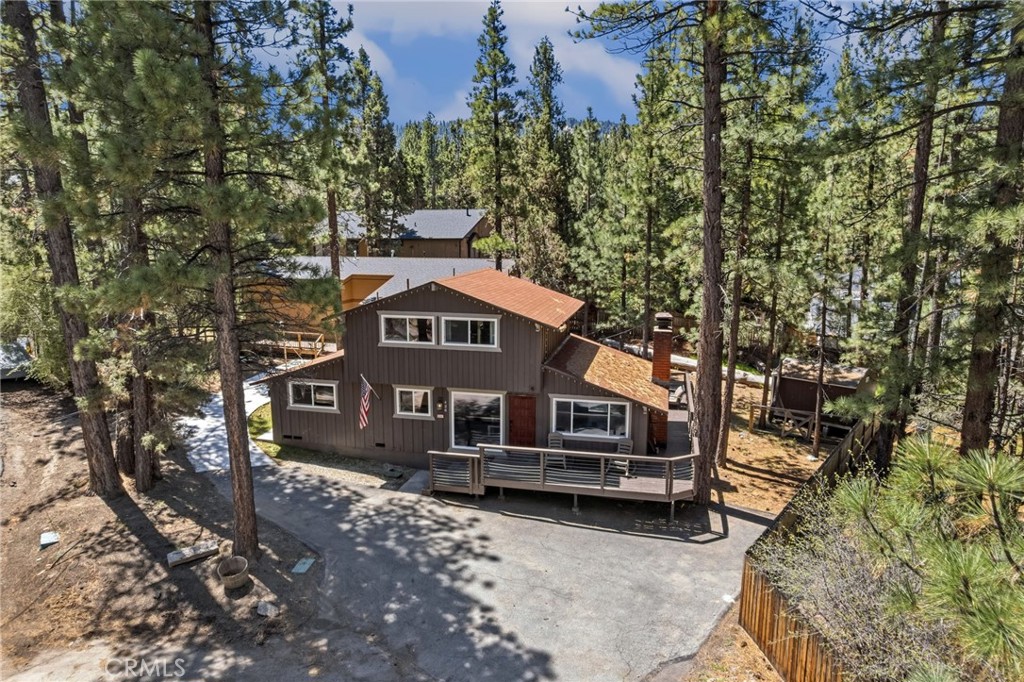 426 Crystal Court Property Photo 4