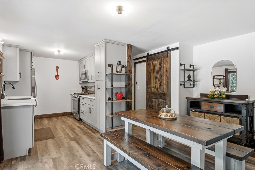 426 Crystal Court Property Photo 11