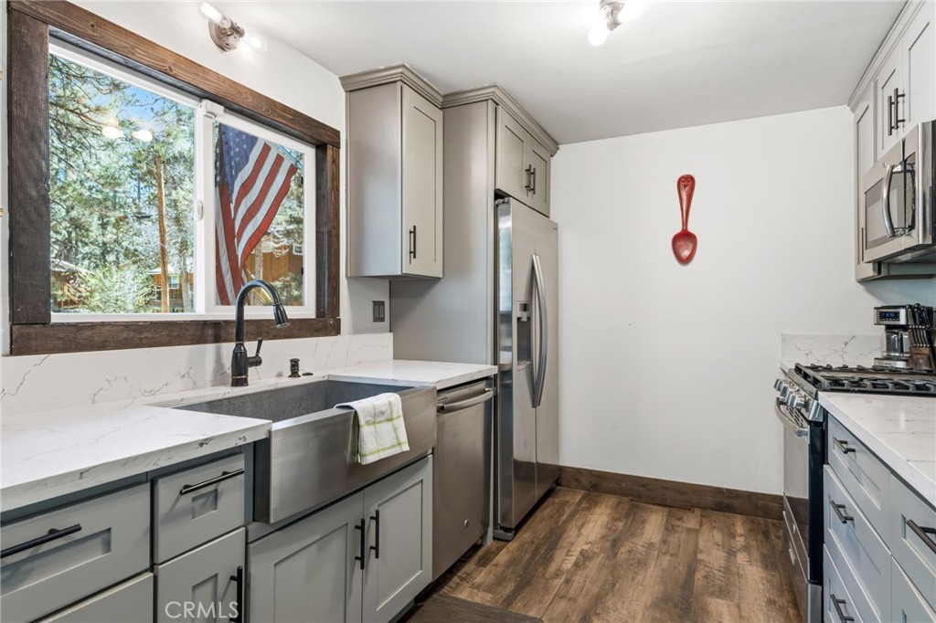 426 Crystal Court Property Photo 13