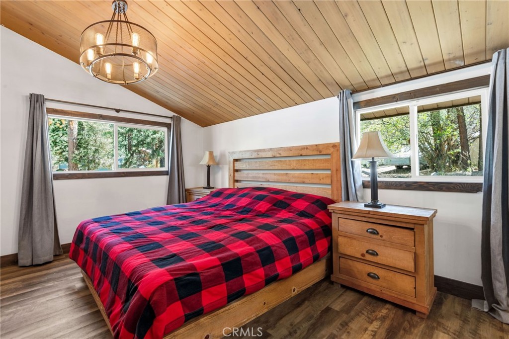 426 Crystal Court Property Photo 14
