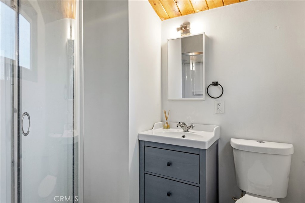 426 Crystal Court Property Photo 18
