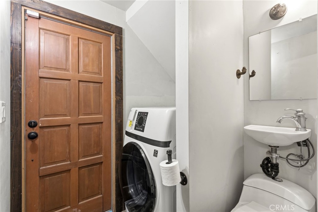 426 Crystal Court Property Photo 19
