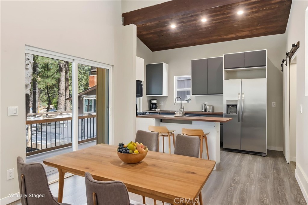 426 Crystal Court Property Photo 30