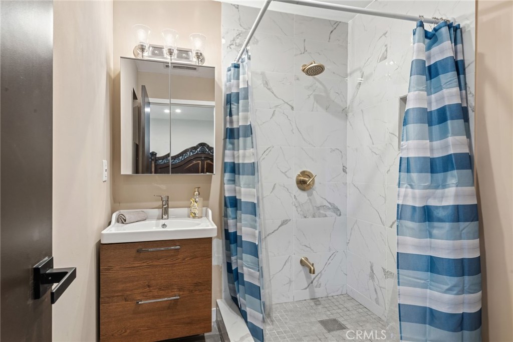 426 Crystal Court Property Photo 38