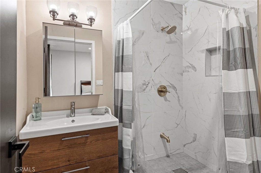 426 Crystal Court Property Photo 42