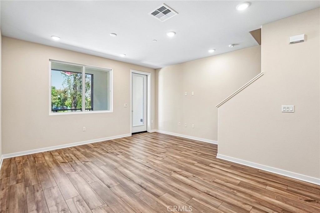 9524 Hannah Way Property Photo 16