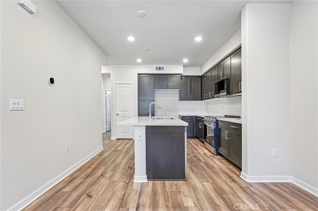 9524 Hannah Way Property Photo 17
