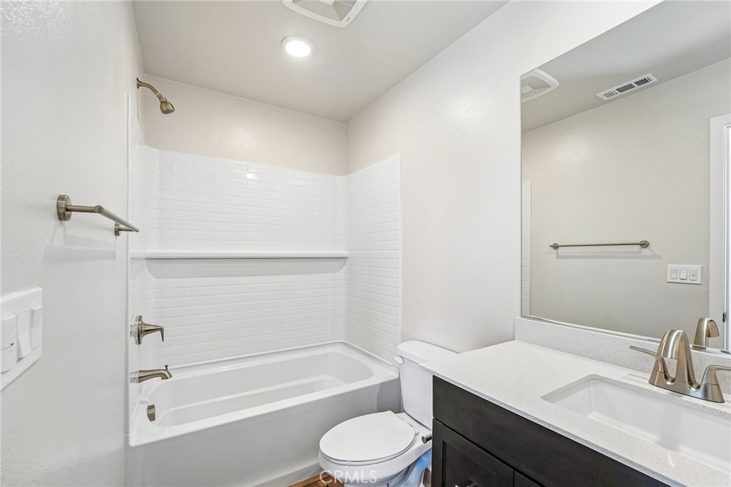 9524 Hannah Way Property Photo 21