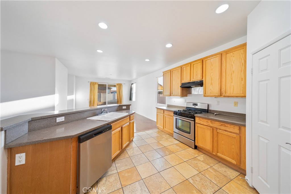 11797 Maywood Property Photo 8