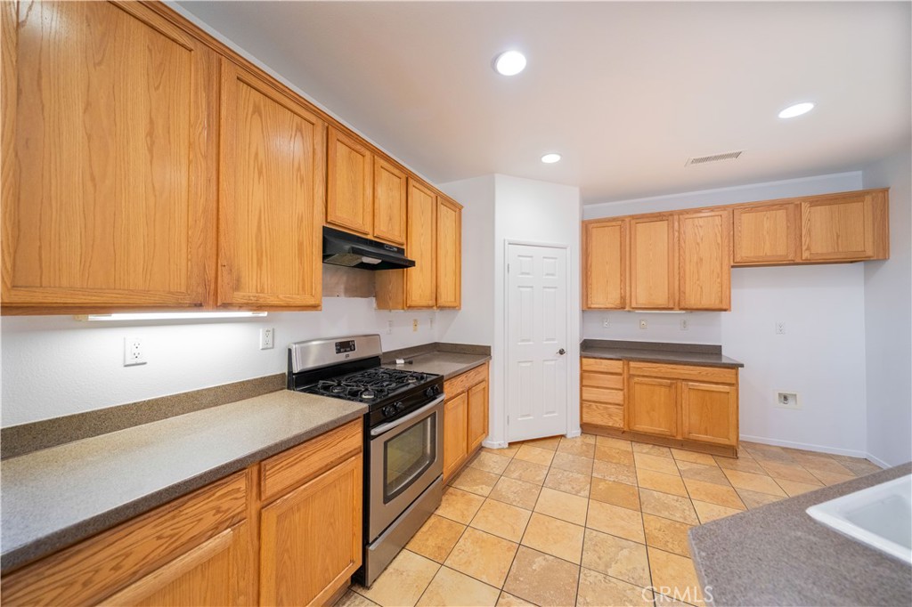 11797 Maywood Property Photo 9