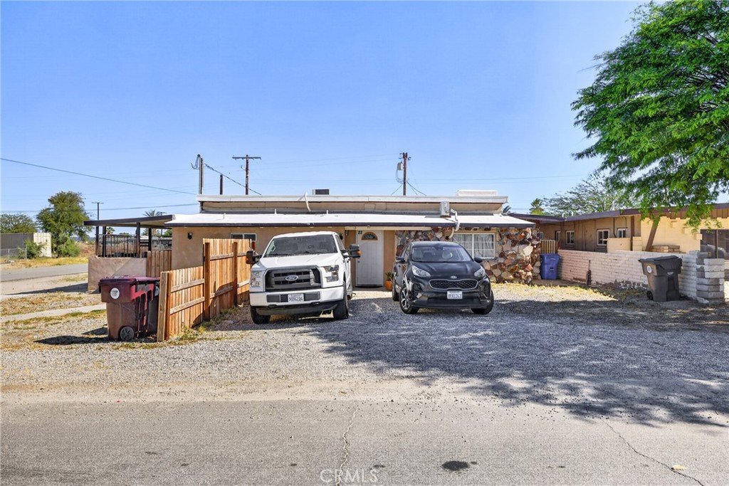 81 Panorama Property Photo 6