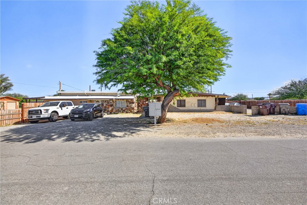 81 Panorama Property Photo 7