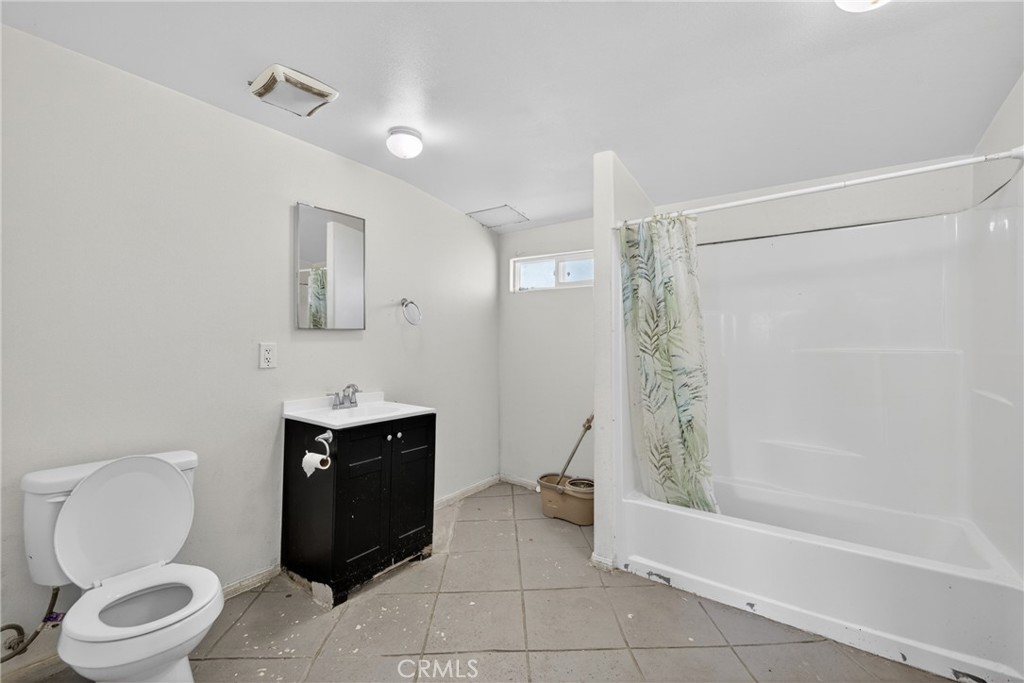 81 Panorama Property Photo 14