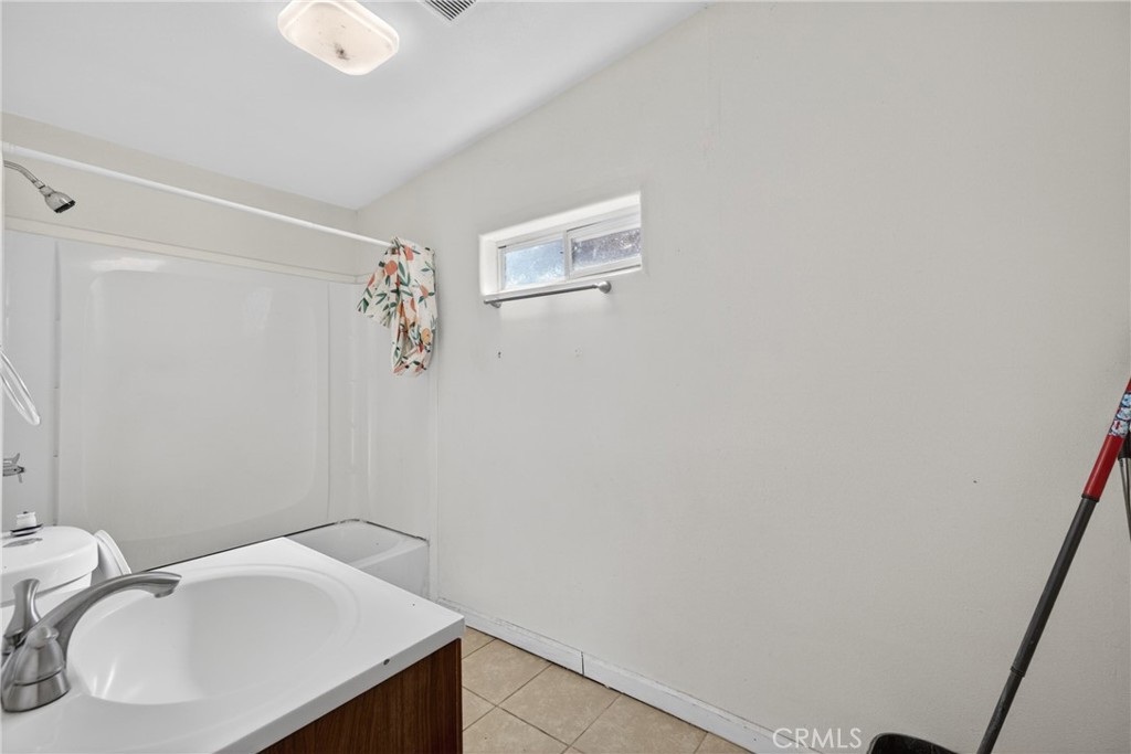 81 Panorama Property Photo 23