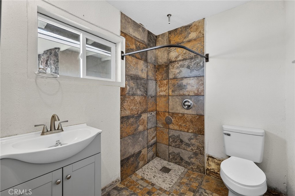 83 Panorama Property Photo 11