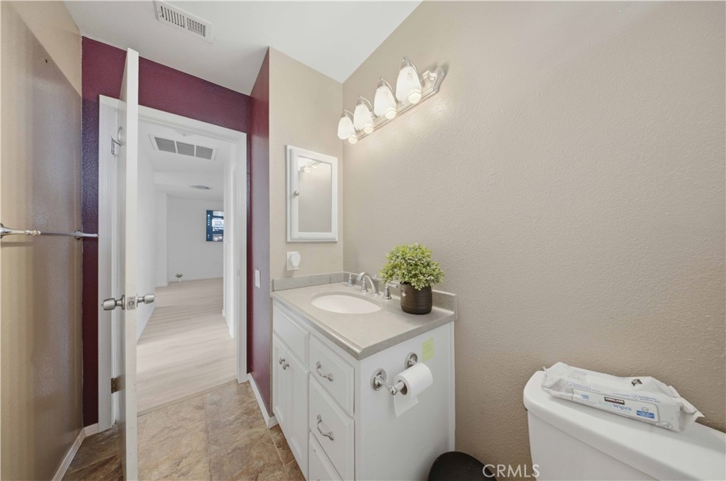 27797 Sun City Property Photo 15