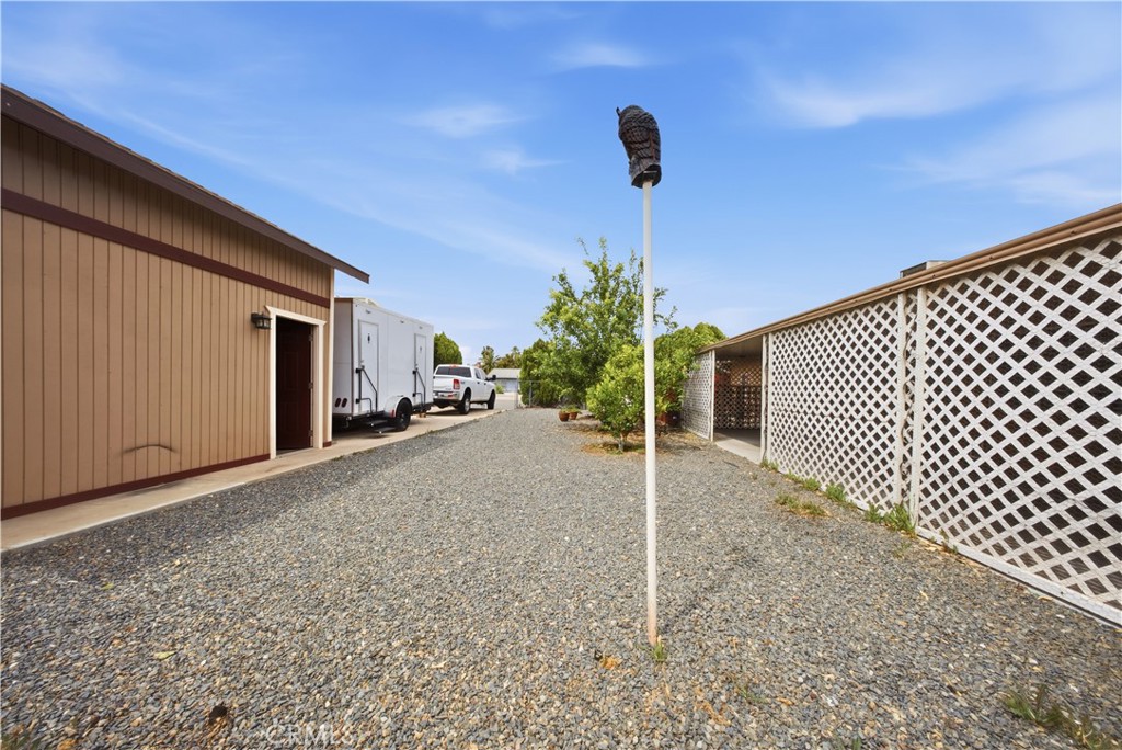 27797 Sun City Property Photo 23