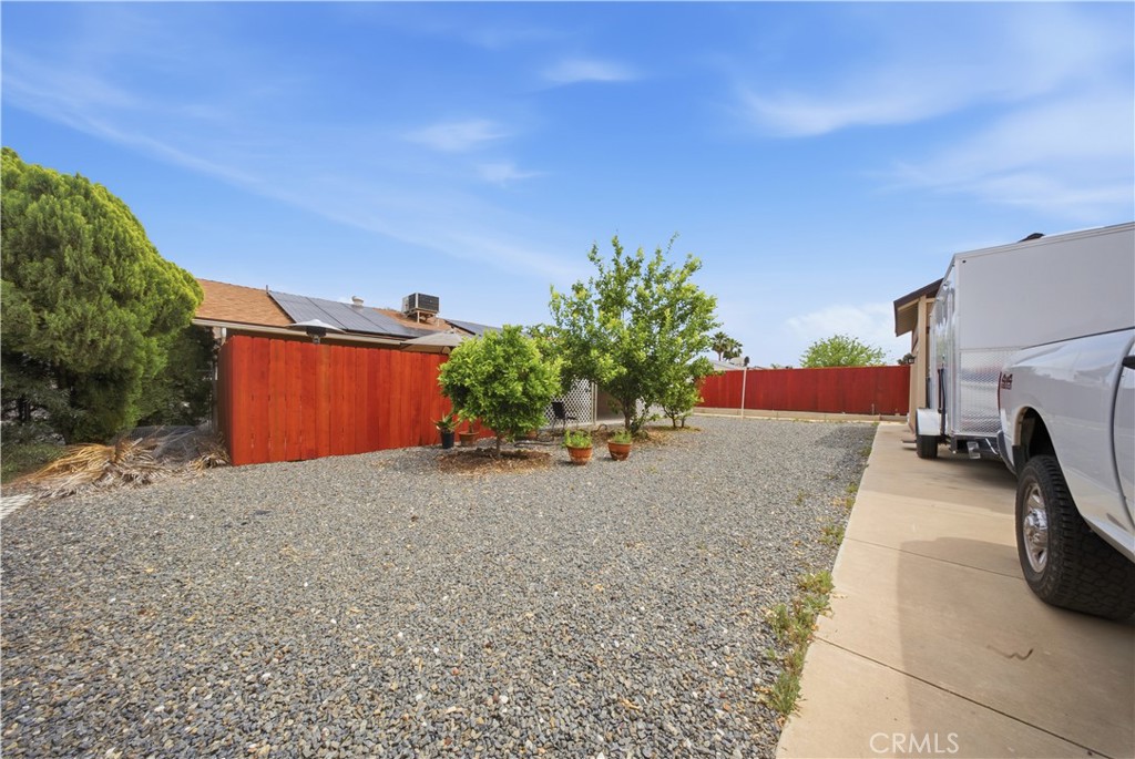 27797 Sun City Property Photo 25