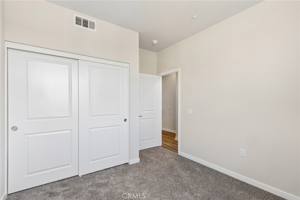 4007 Valley Oak Lane C Property Photo 26