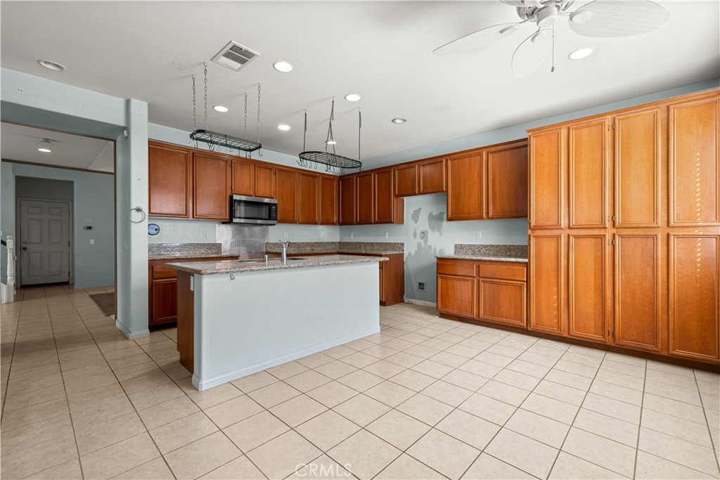3863 Quartzite Lane Property Photo 8