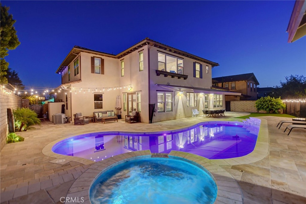 1127 Las Colinas Way Property Photo 1