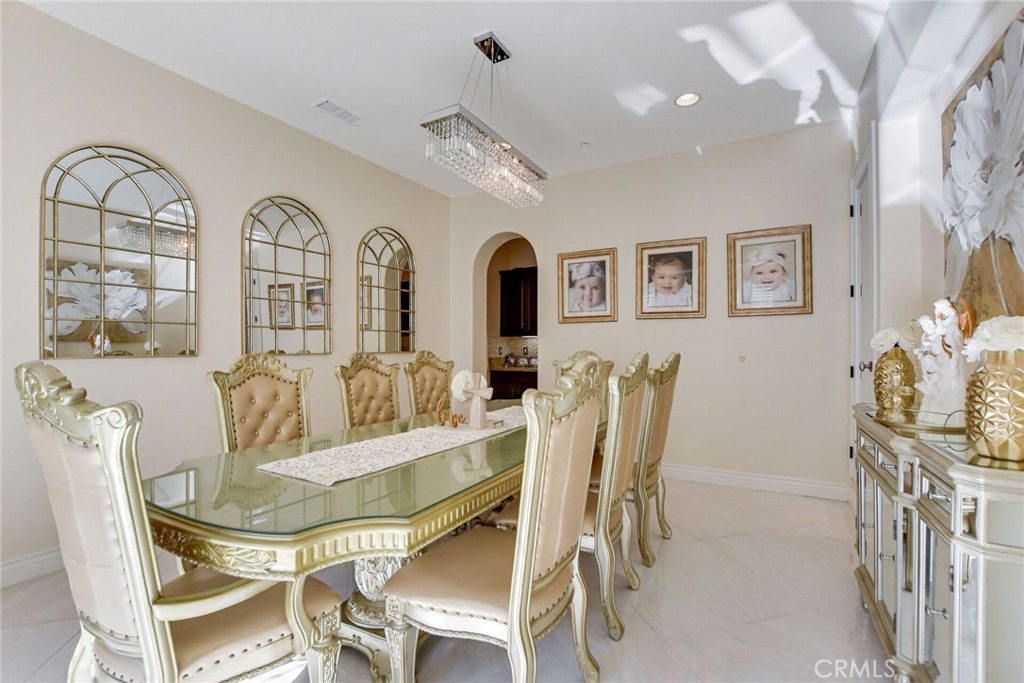 1127 Las Colinas Way Property Photo 22