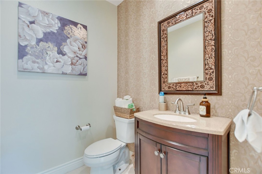 1127 Las Colinas Way Property Photo 33