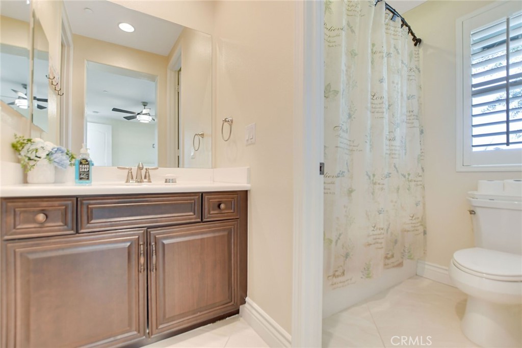 1127 Las Colinas Way Property Photo 35