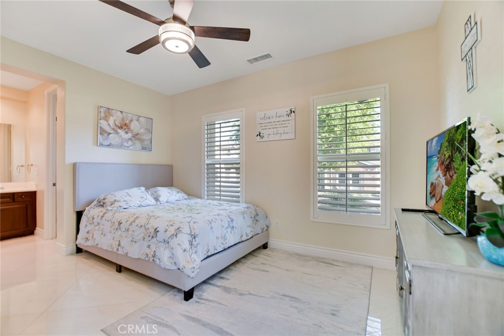 1127 Las Colinas Way Property Photo 35