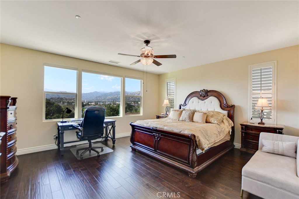 1127 Las Colinas Way Property Photo 39