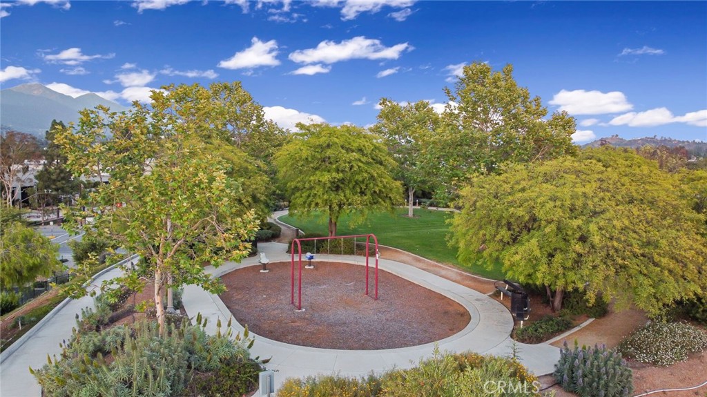 1127 Las Colinas Way Property Photo 69