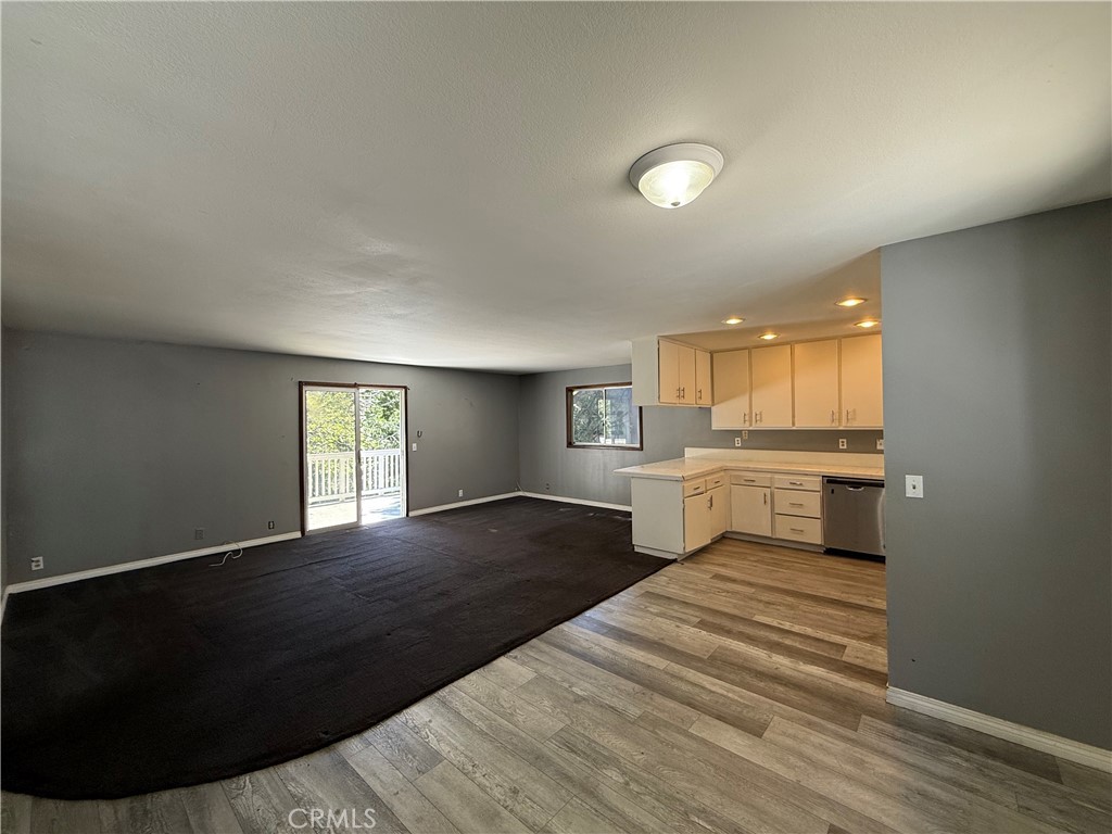 333 La Casita Dr Property Photo 8