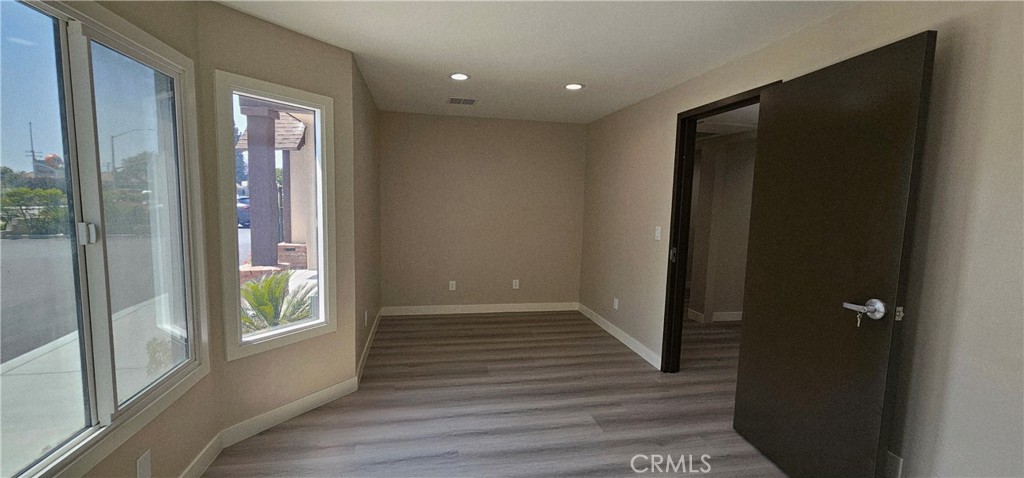 417 E Merced Avenue Property Photo 8