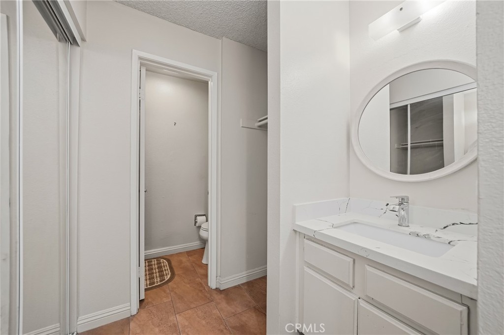 1251 S Meadow 120 Property Photo 16