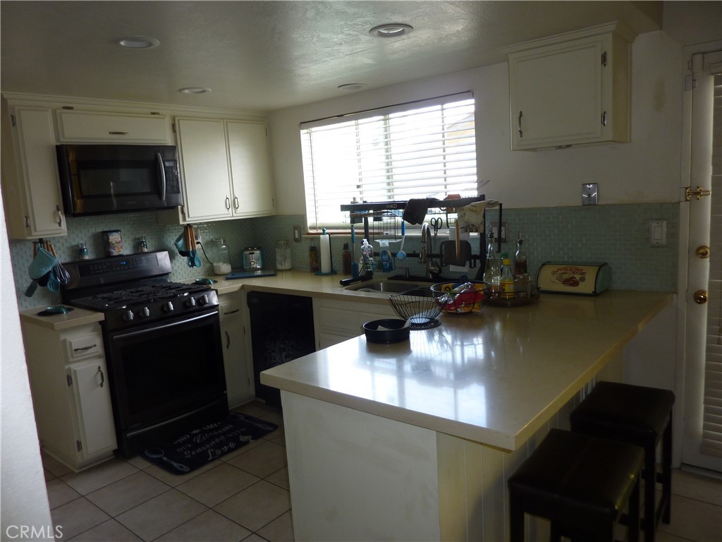 13766 Burning Tree Drive Property Photo 16