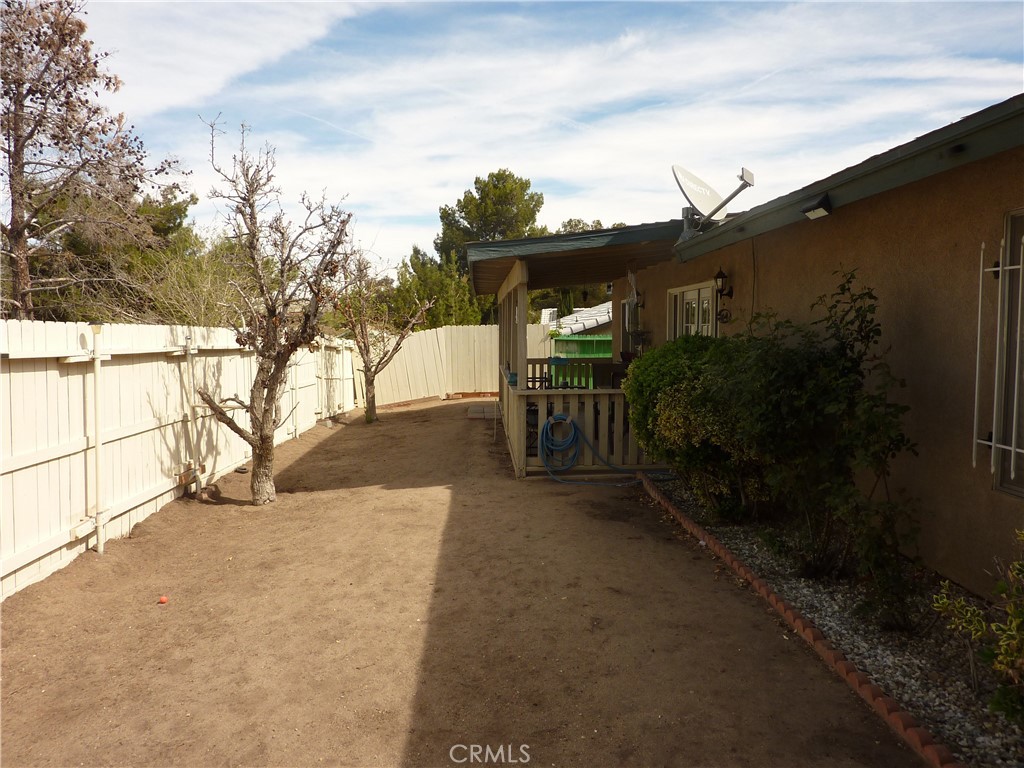 13766 Burning Tree Drive Property Photo 32