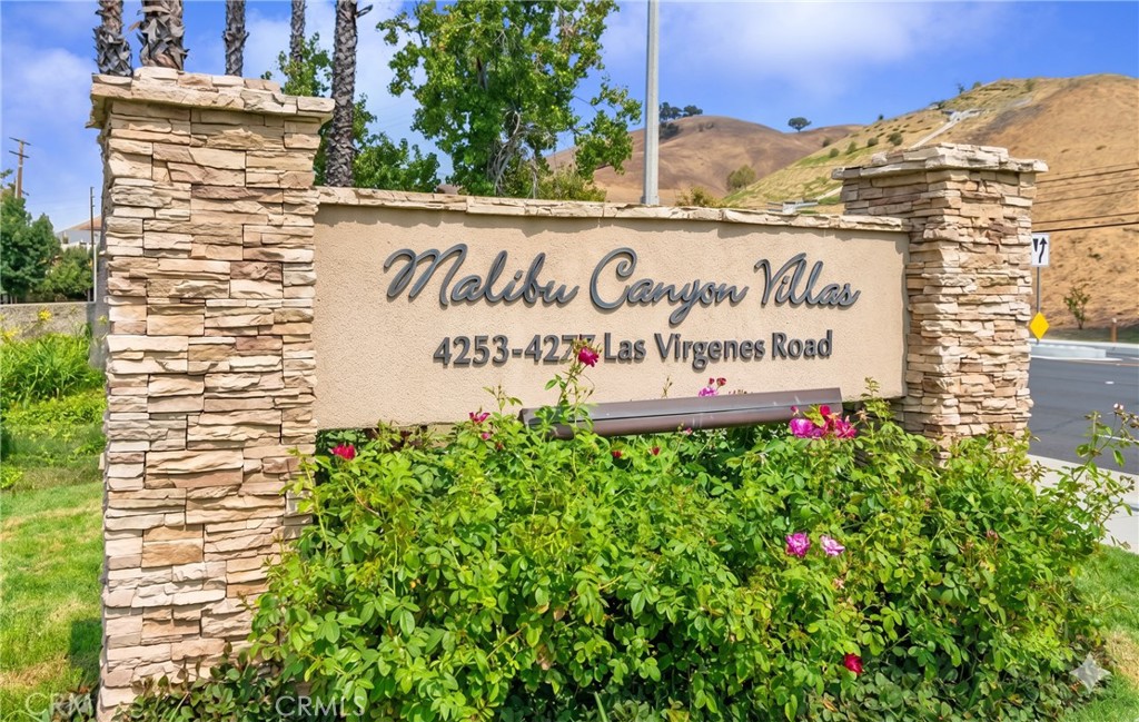4277 Las Virgenes 1 Property Photo 5
